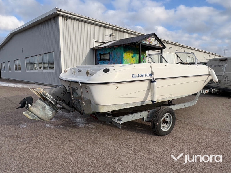 Båt – Glastron MX175 med släp