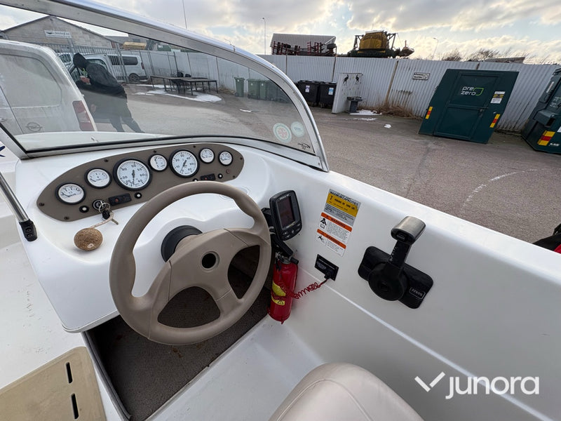 Båt – Glastron MX175 med släp