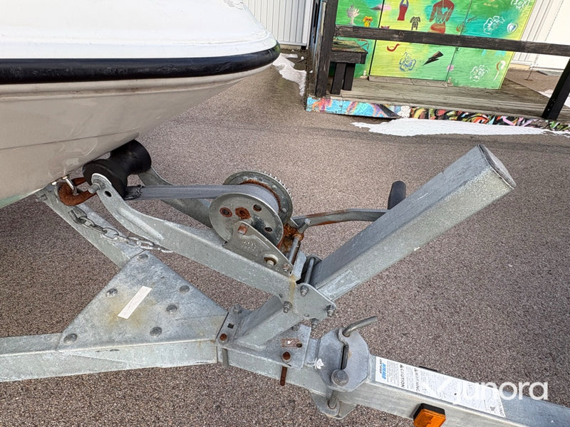 Båt – Glastron MX175 med släp