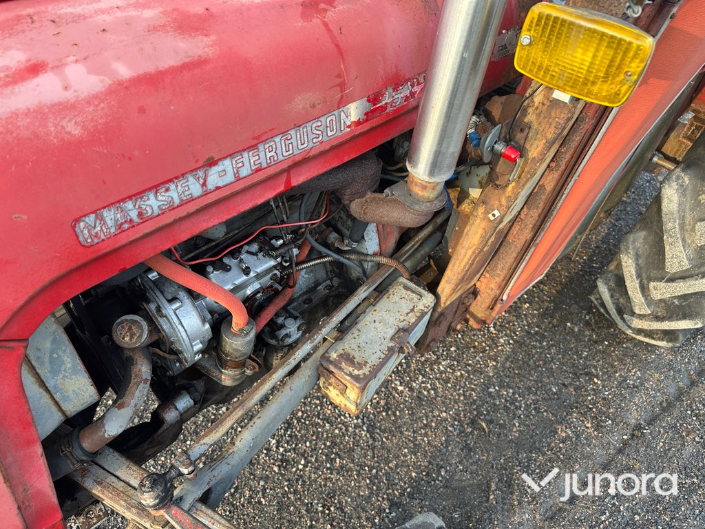 Traktor - Massey Ferguson, 35