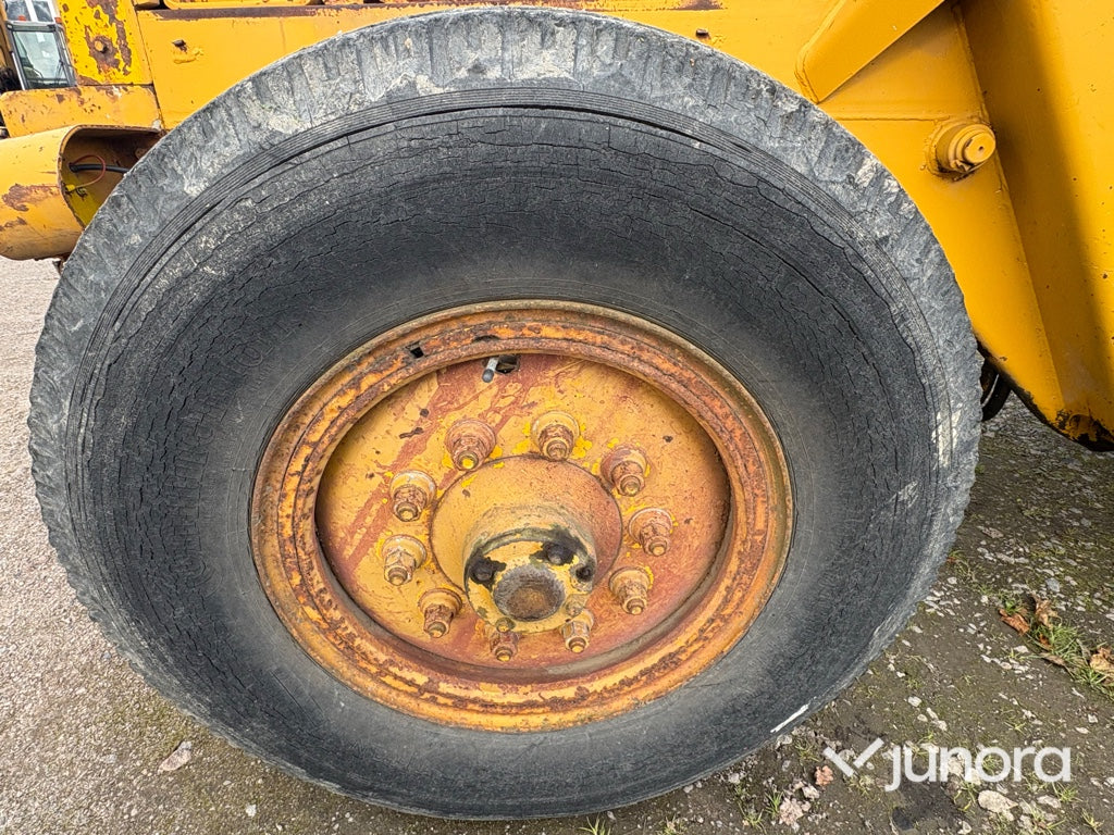 Baklastare - Volvo BM 620