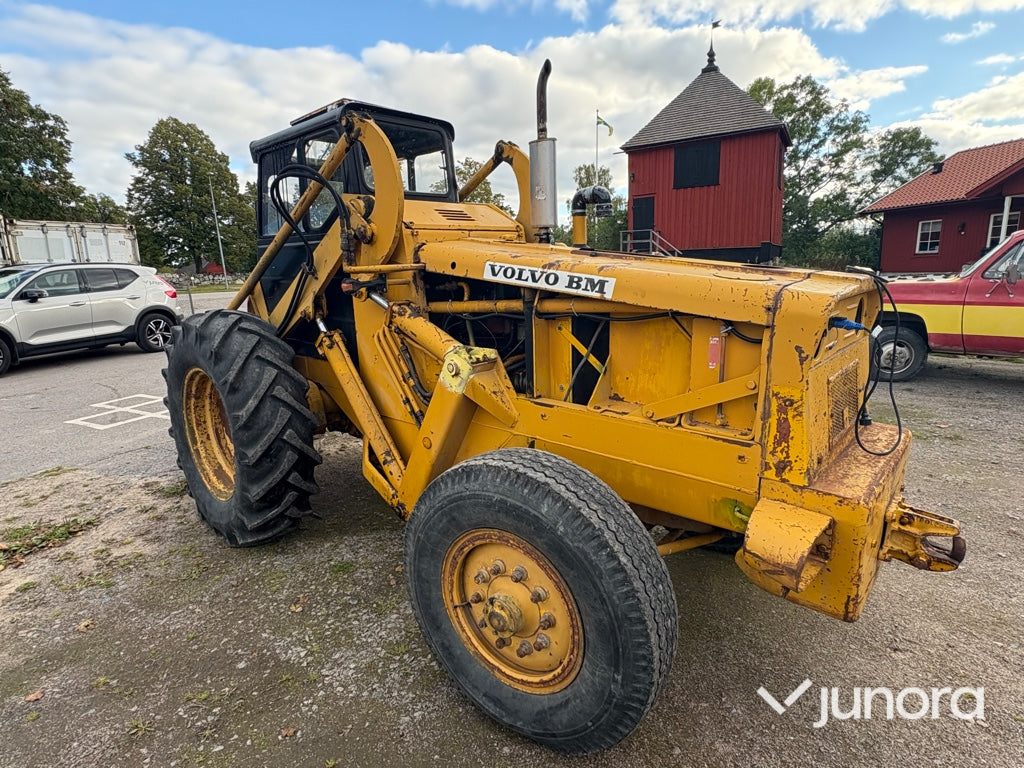 Baklastare - Volvo BM 620