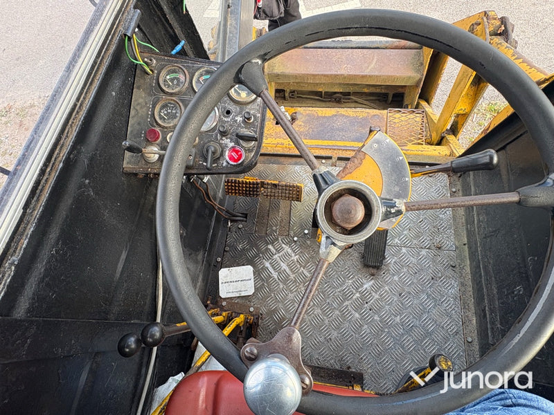 Baklastare Volvo BM 620