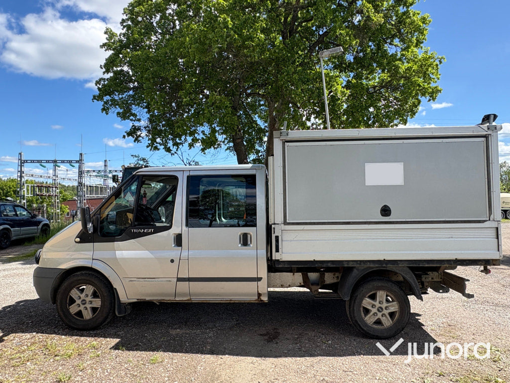 Ford Transit 350M AWD