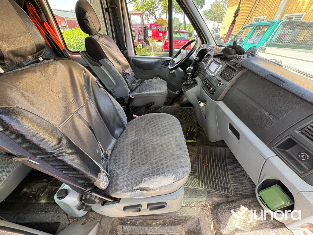 Ford Transit 350M AWD