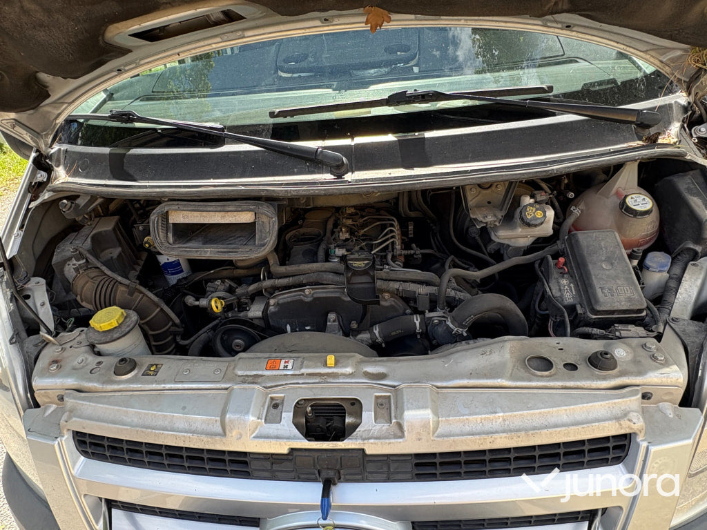 Ford Transit 350M AWD