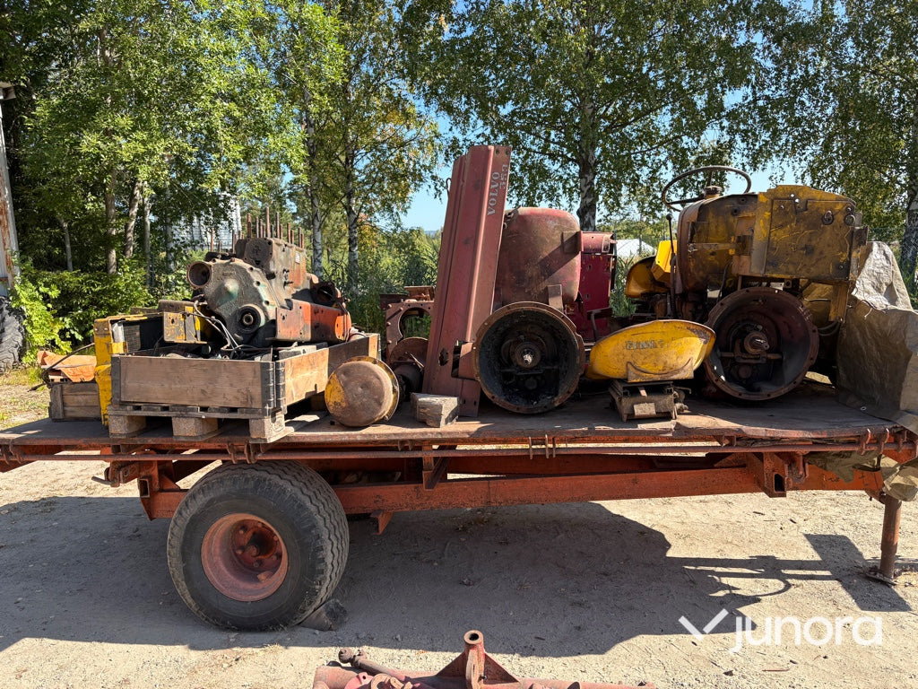 Parti med delar till Volvo BM Boxer