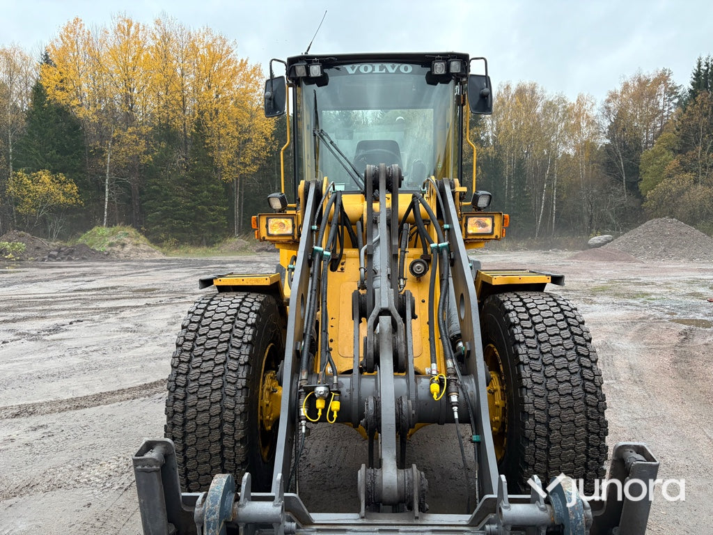 Hjullastare - Volvo L70C med skevfäste