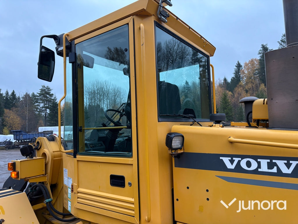 Hjullastare - Volvo L70C med skevfäste