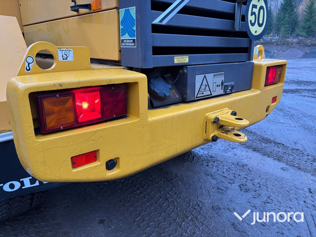 Hjullastare - Volvo L70C med skevfäste