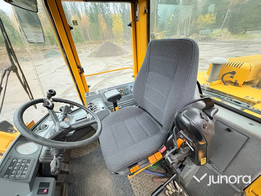 Hjullastare - Volvo L70C med skevfäste