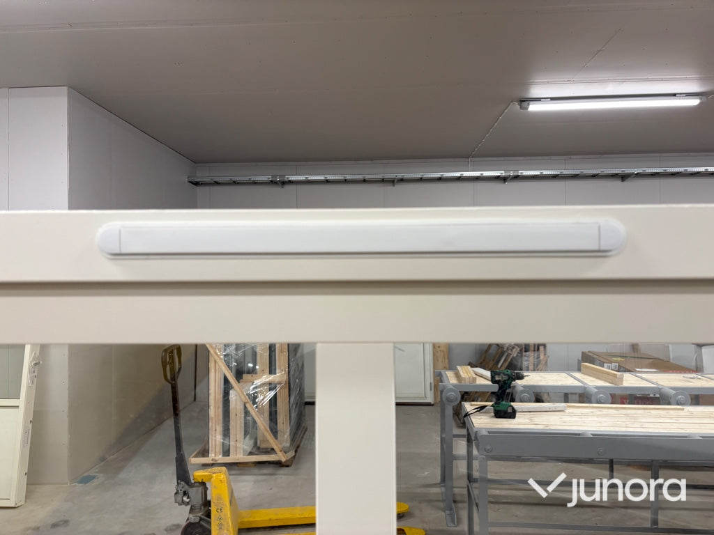 Fönster Elitfönster vrid aluminium 1480/1580