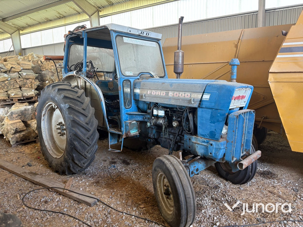 Traktor med skogskran - Ford, 5000