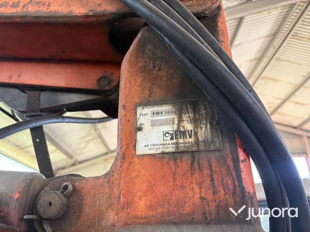 Traktor med skogskran - Ford, 5000