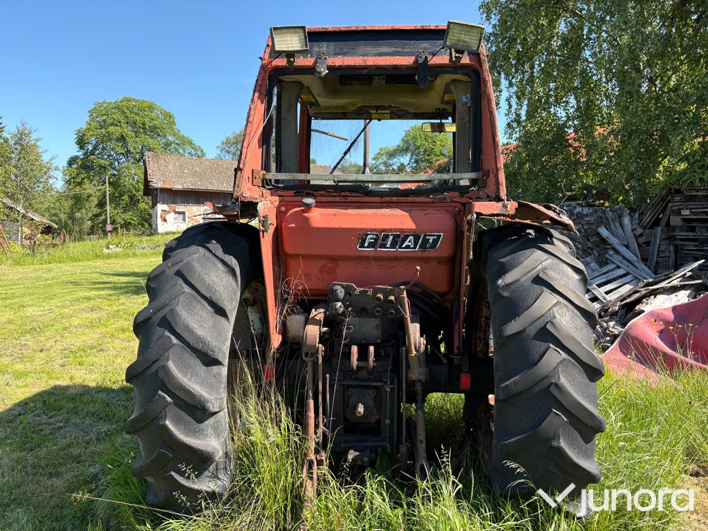 Traktor FIAT 680 DT