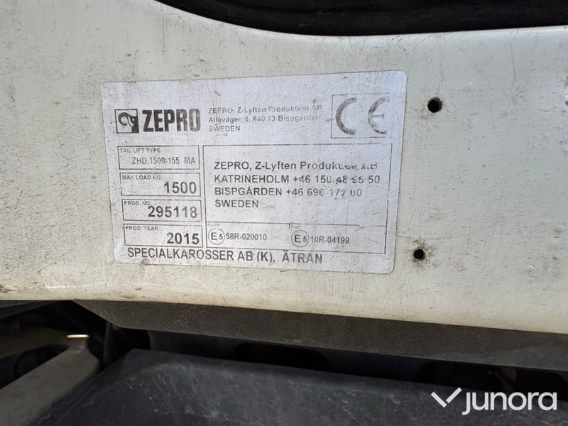 Lastbil - Volvo  Fe 280 med höj o sänkbart skåp