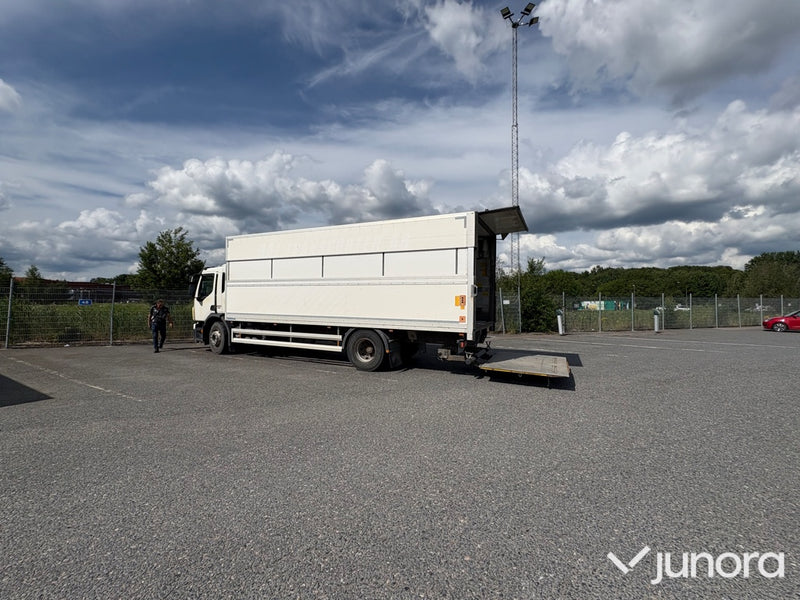 Lastbil - Volvo  Fe 280 med höj o sänkbart skåp