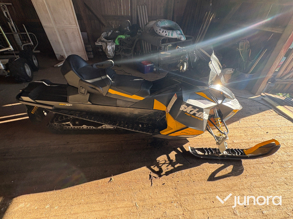Ski-Doo Reneg 600 E-TEC Rotax snöskoter
