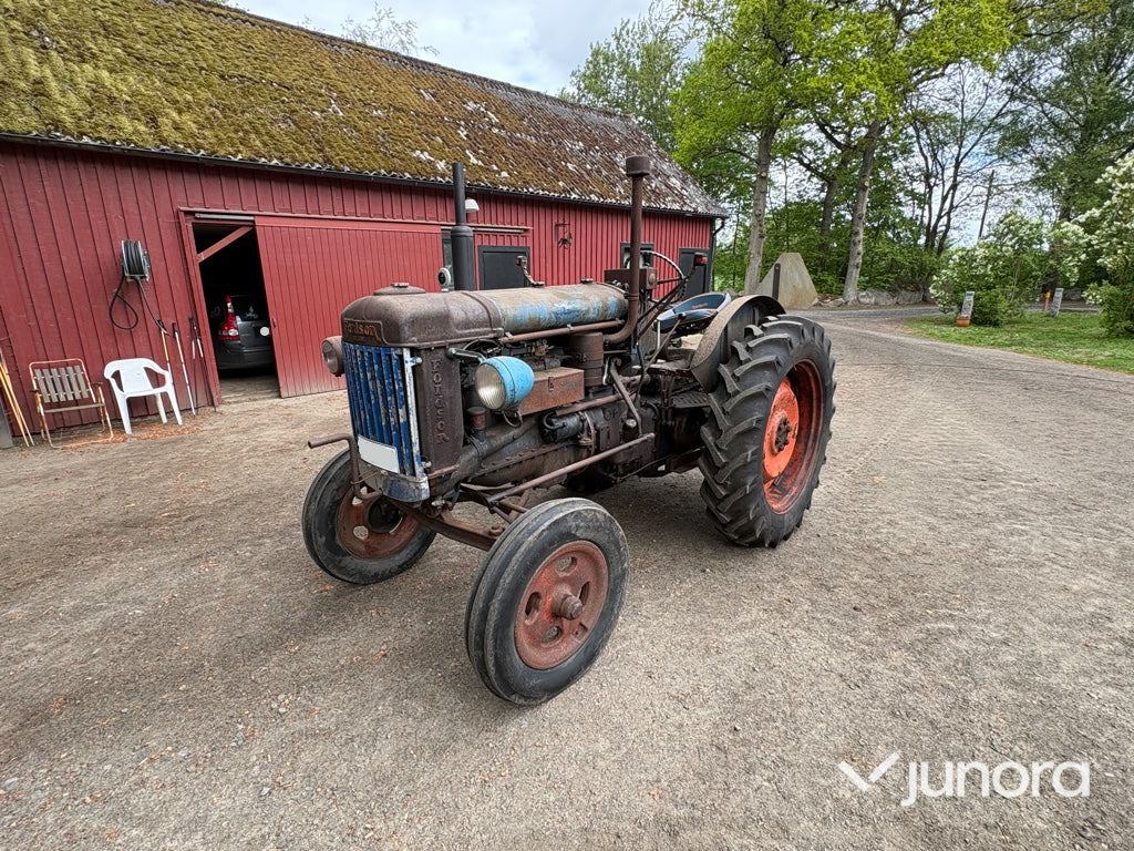 Traktor - Fordson Major, E27N