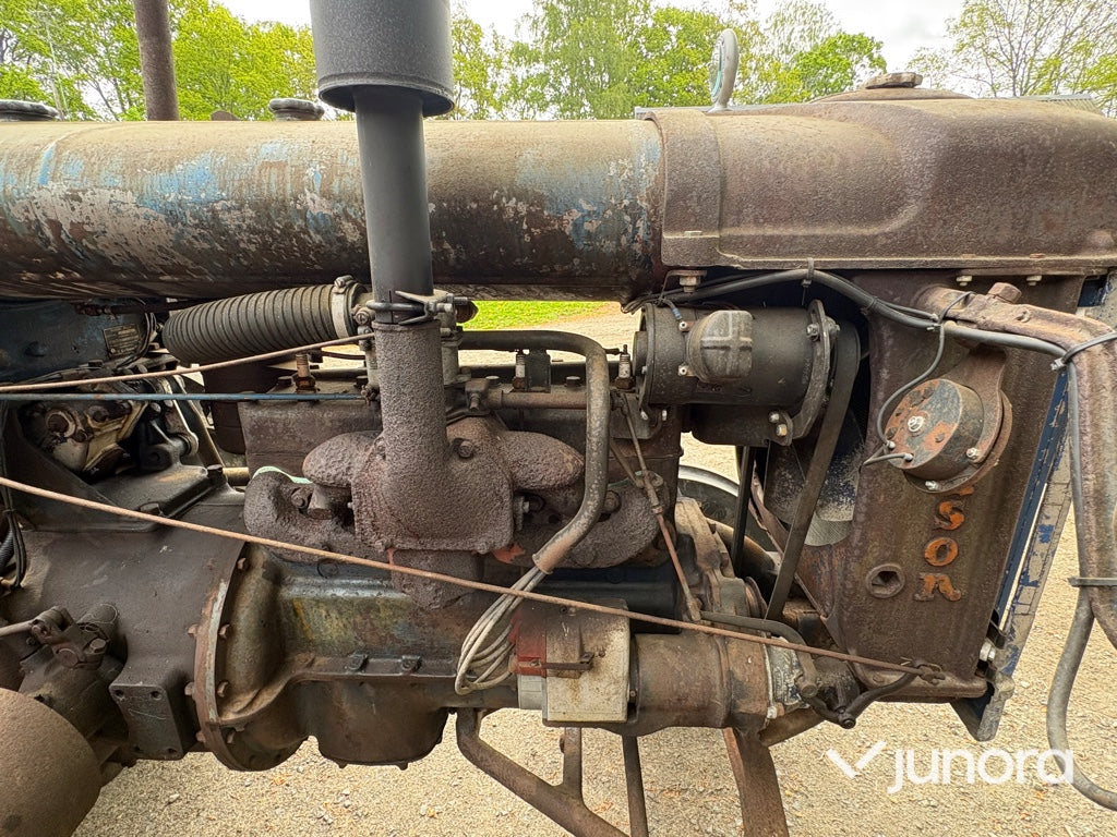 Traktor - Fordson Major, E27N