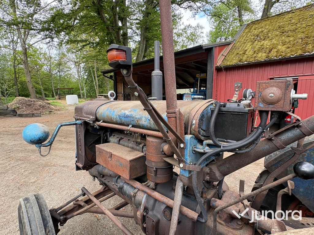 Traktor - Fordson Major, E27N