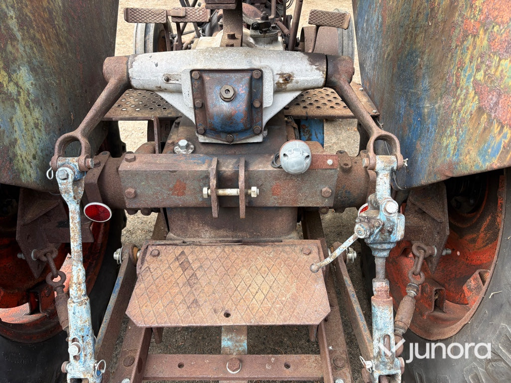 Traktor - Fordson Major, E27N