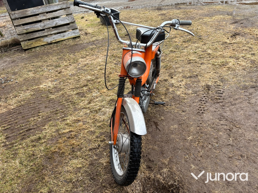 Moped - MCB 1248