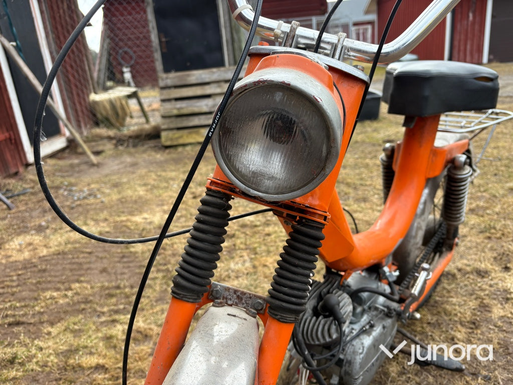 Moped - MCB 1248