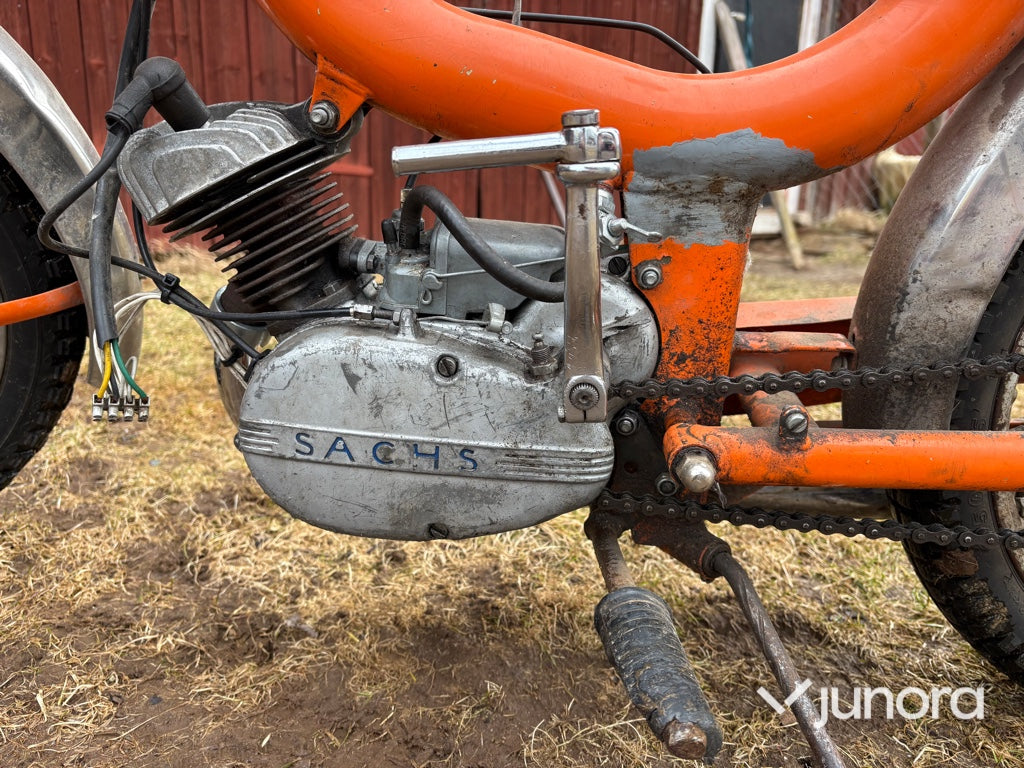 Moped - MCB 1248