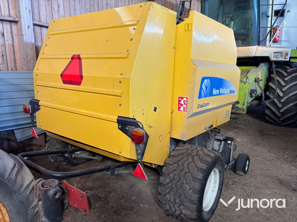 Rundbalspress - New Holland, BR6090