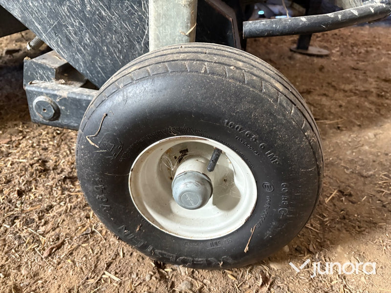 Rundbalspress - New Holland, BR6090