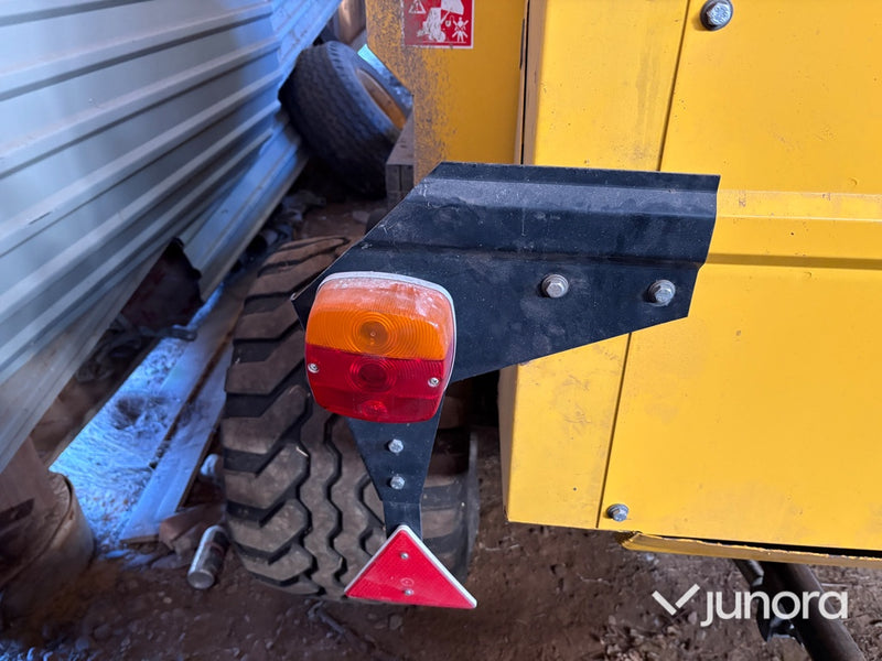 Rundbalspress - New Holland, BR6090