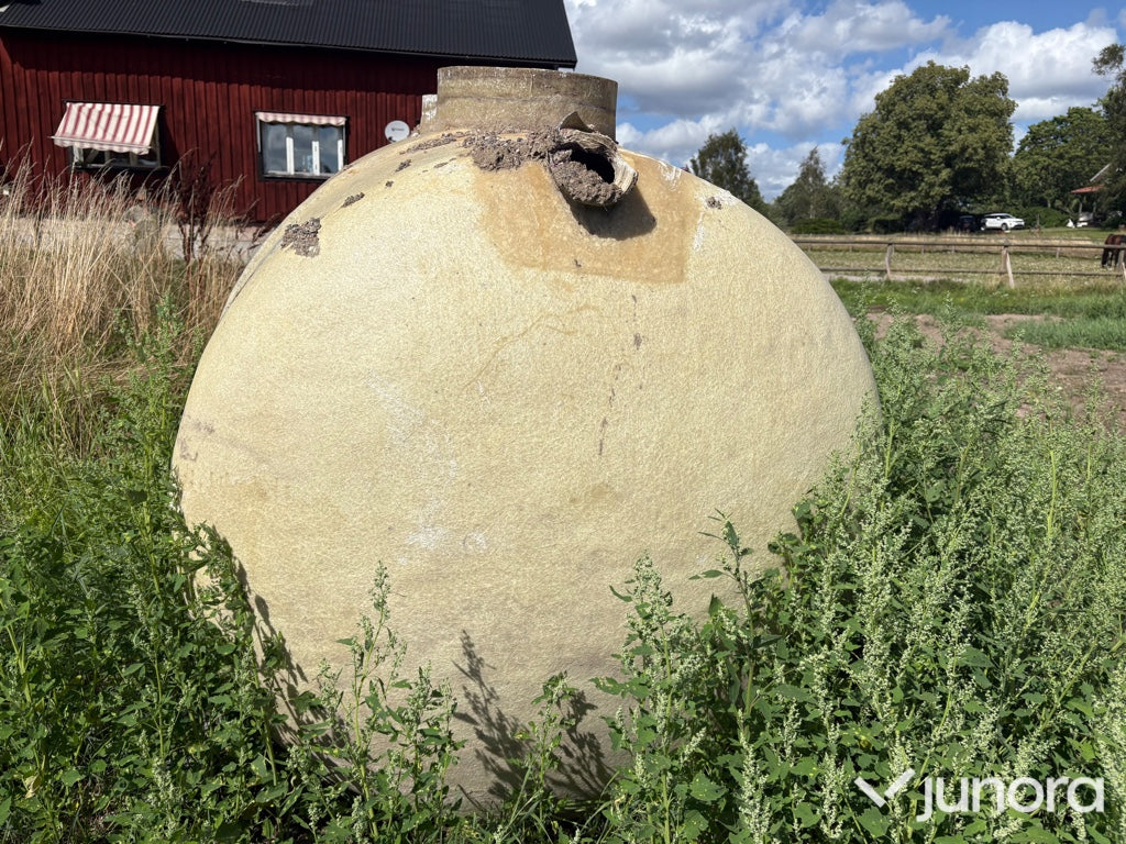 Trekammarbrunn / Cylindrisk tank 4 kubik