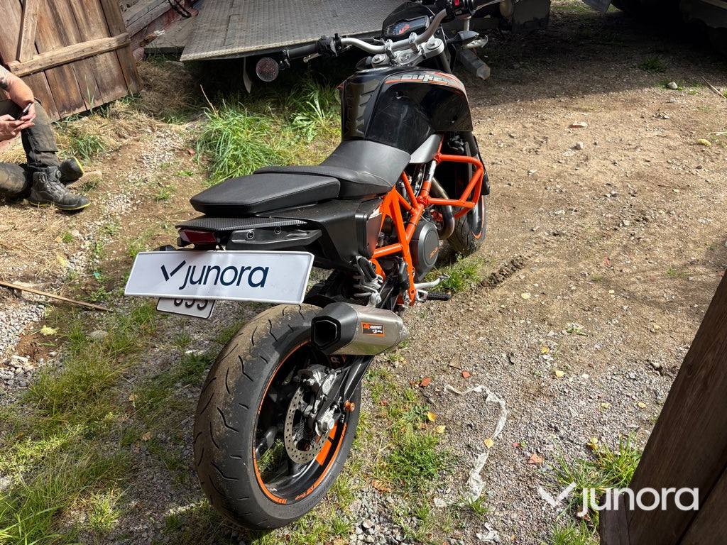 Motorcykel KTM 690 Duke