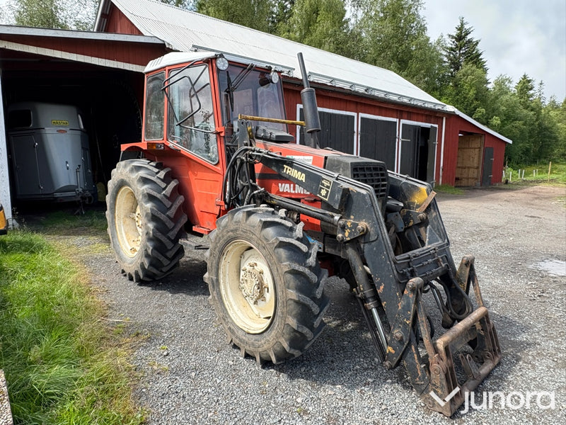 Valmet 604 med Trima lastare
