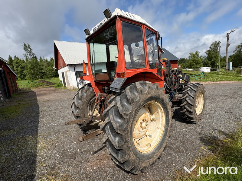 Valmet 604 med Trima lastare