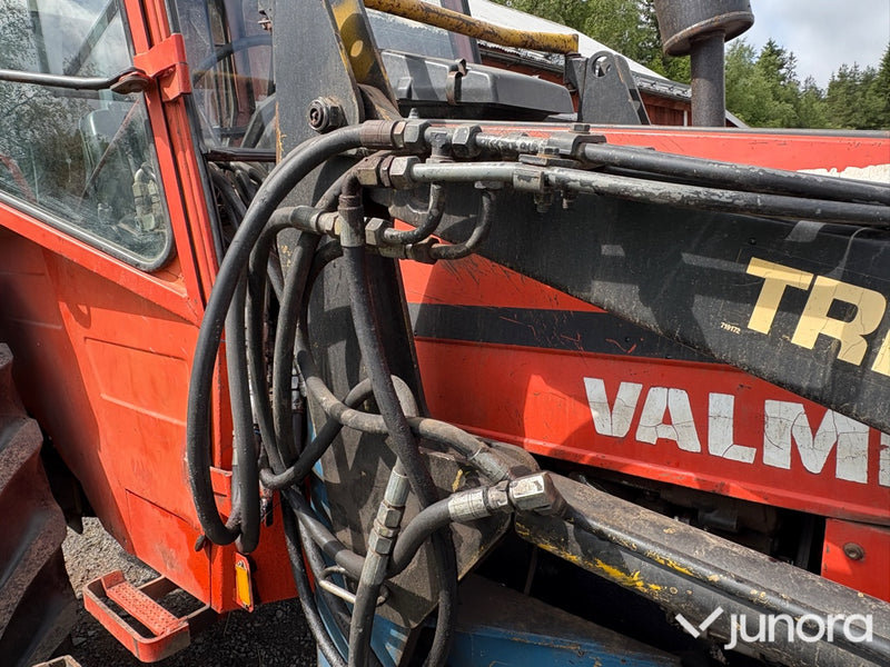 Valmet 604 med Trima lastare