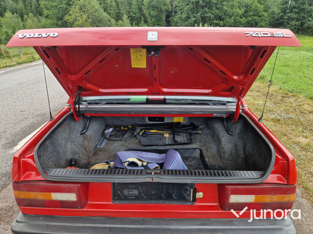 Volvo - 740 GL