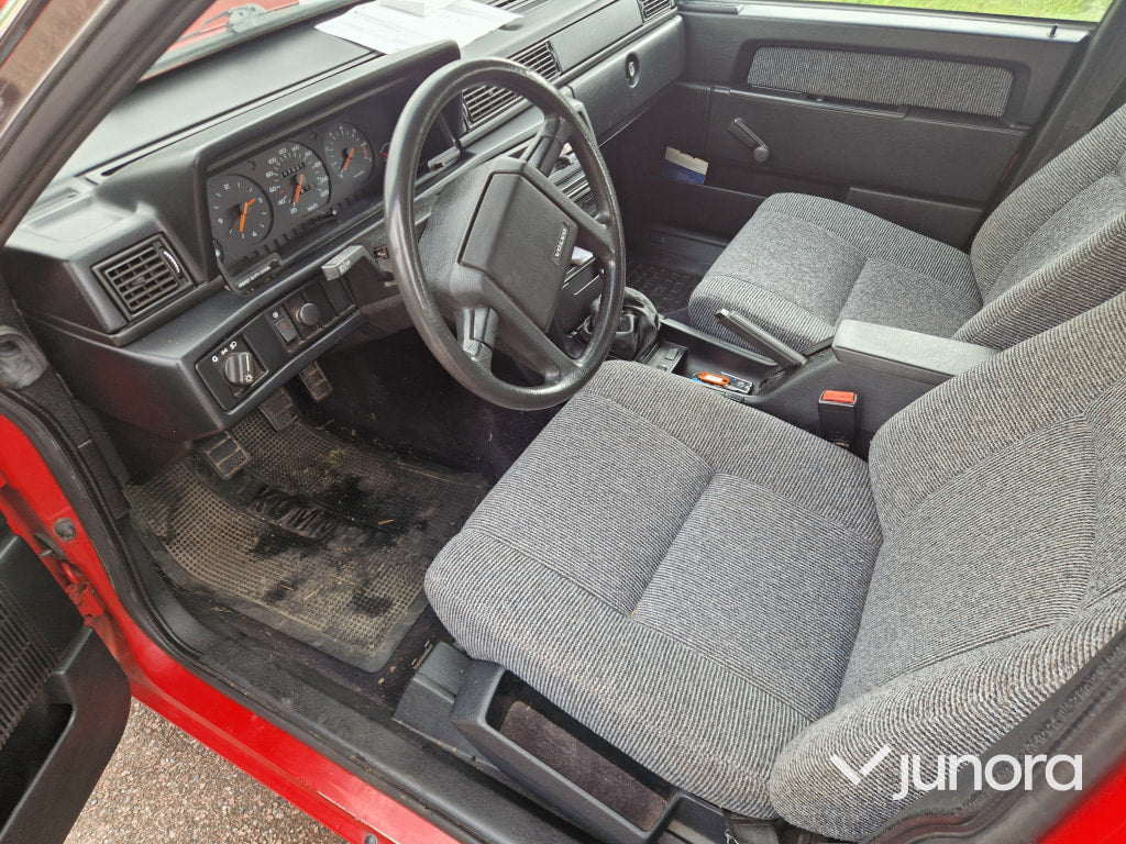 Volvo - 740 GL