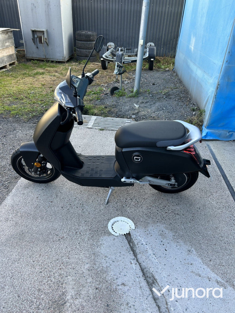 Super Soco CUX 2020