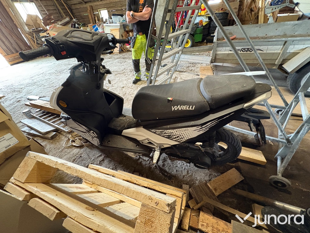 Moped Viarelli Monztro