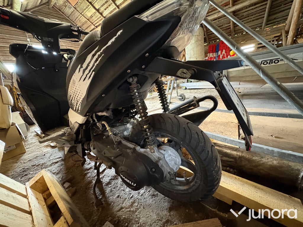 Moped Viarelli Monztro