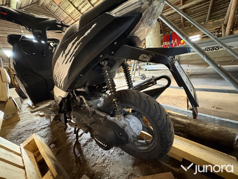 Moped Viarelli Monztro
