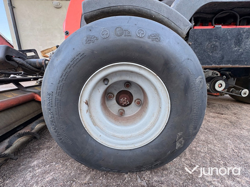 Greenklippare – Jacobsen Eclipse 322