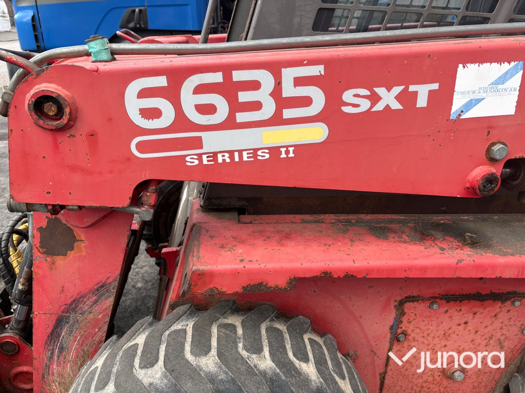 Kompaktlastare - Gehl, 6635 SXT Serie 2