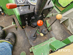 Veterantraktor John Deere 2130