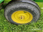 Veterantraktor John Deere 2130