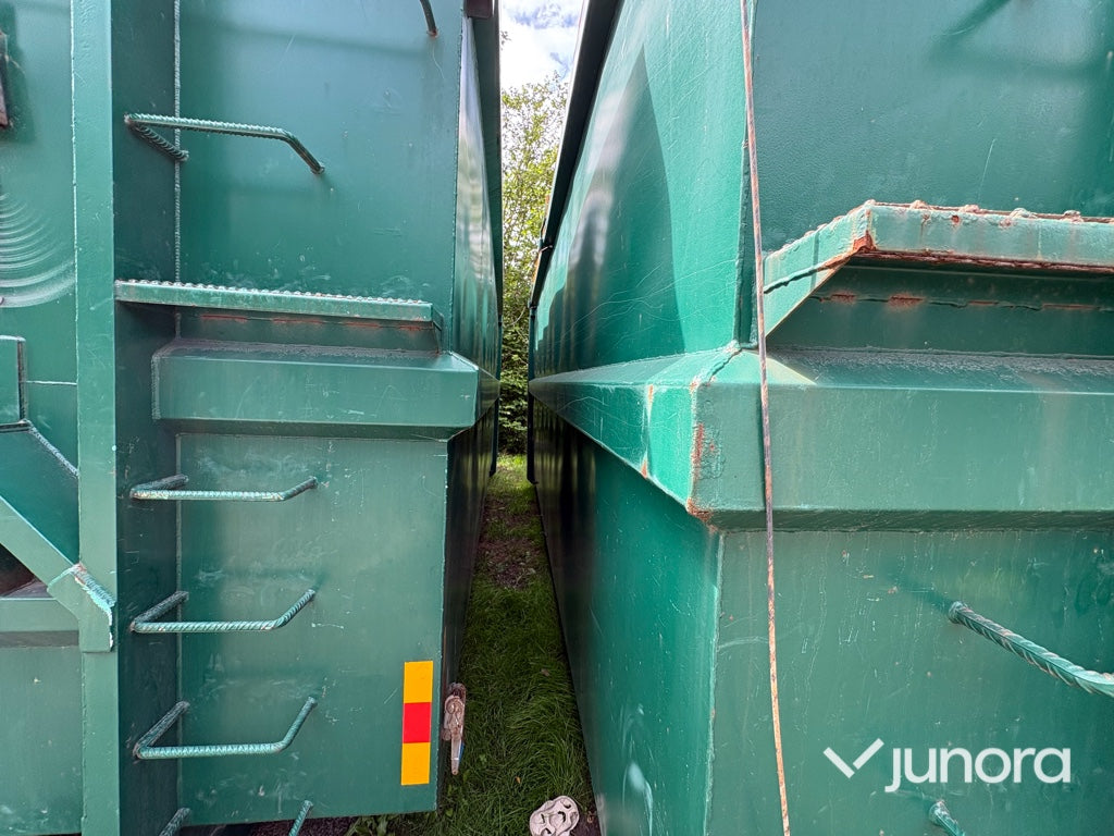 Lastväxlarcontainrar med rullkapell 3 st – Flakab 42 m³