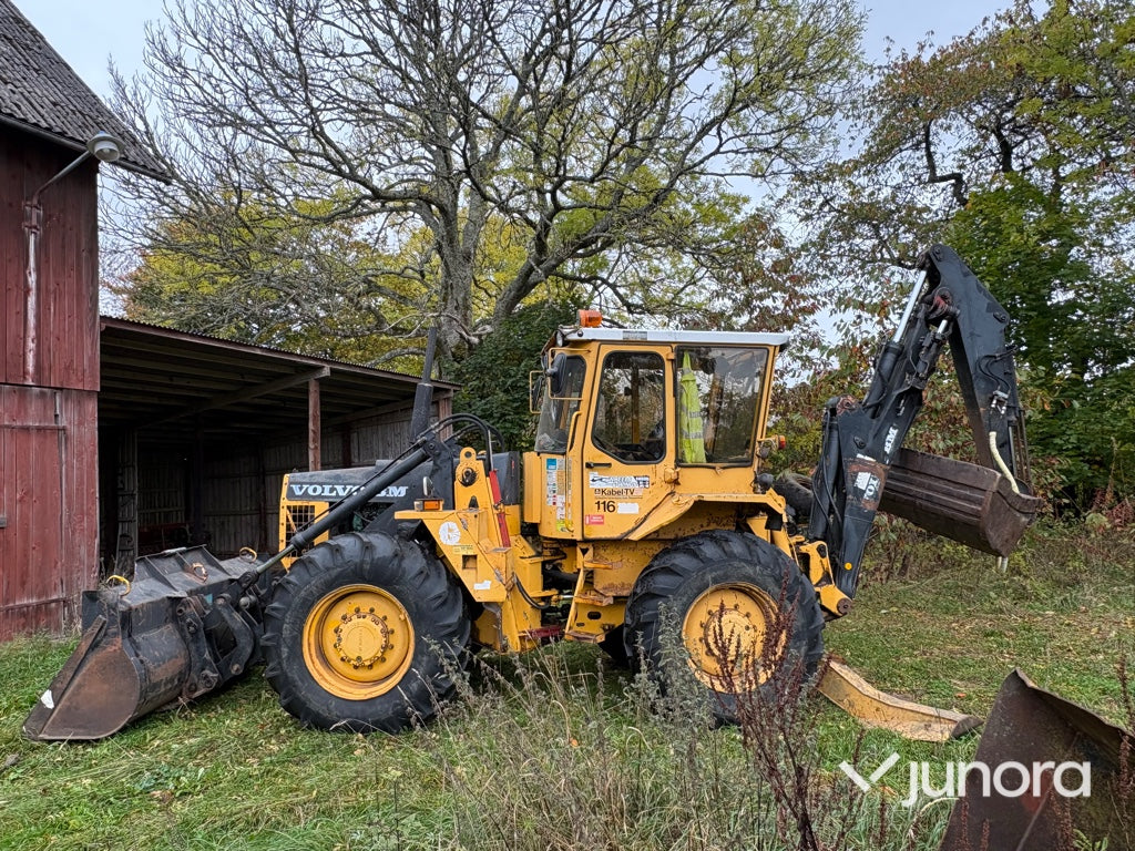 Traktorgrävare Volvo BM 6300