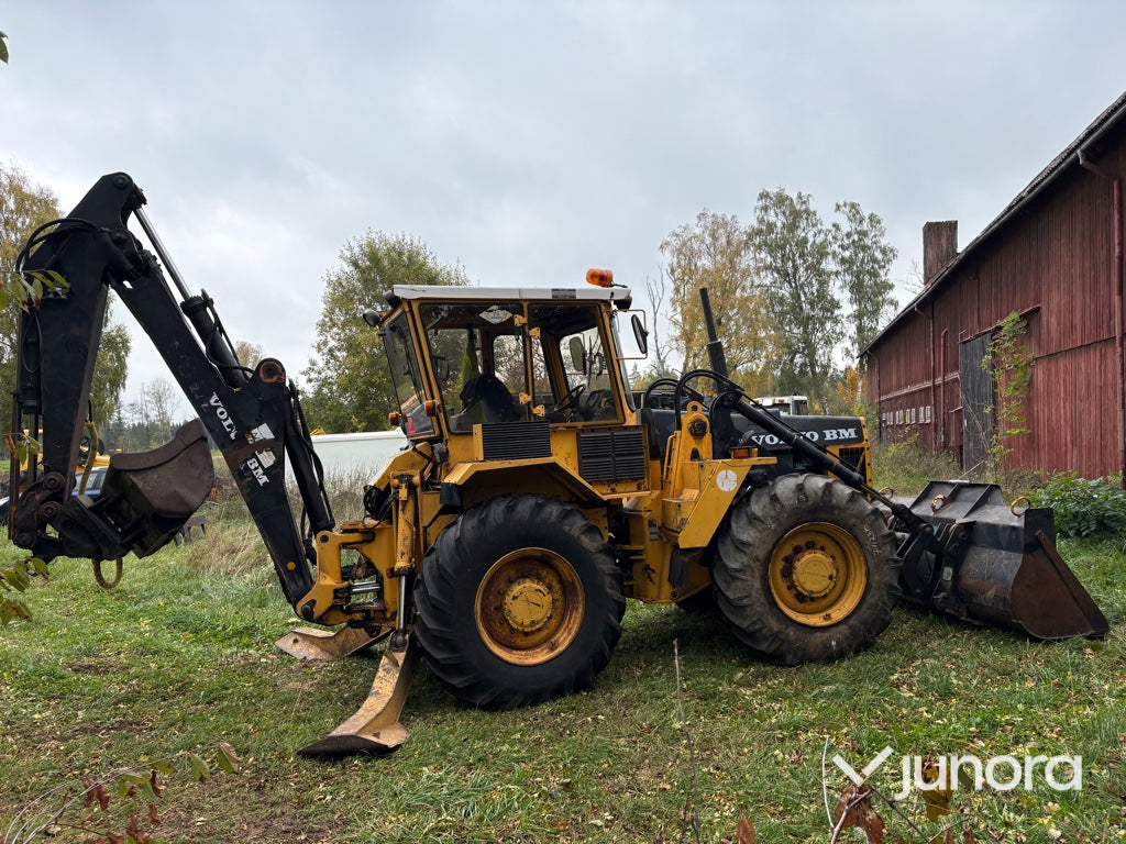 Traktorgrävare Volvo BM 6300